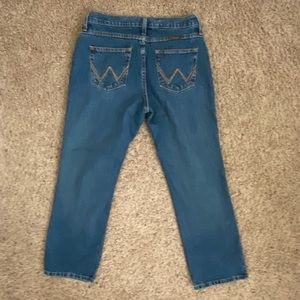 Women’s Wranglers size 11/12 x 30